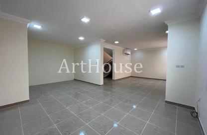 Villa - 4 Bedrooms - 5 Bathrooms for rent in Ain Khaled Villas - Ain Khaled - Doha Villa - 4 Bedrooms - 5 Bathrooms for rent in Ain Khaled Villas - Ain Khaled - Doha