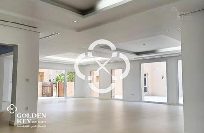 Villa - 4 Bedrooms - 6 Bathrooms for rent in West Bay Lagoon Villas - West Bay Lagoon - West Bay Lagoon - Doha