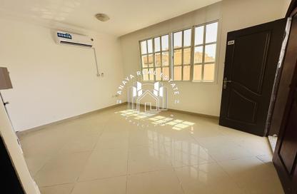 Villa - Studio - 1 Bathroom for rent in Bu Hamour Street - Abu Hamour - Doha