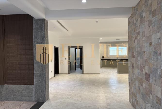 54248773 - صورة العقار 3