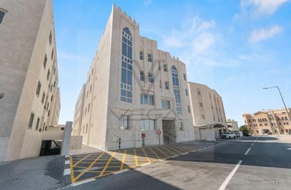Apartment - 1 Bedroom - 2 Bathrooms for rent in Al Hitmi - Al Hitmi - Doha