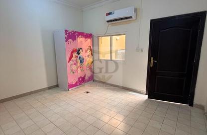 Apartment - Studio - 1 Bathroom for rent in Al Nuaija Street - Al Nuaija - Doha Apartment - Studio - 1 Bathroom for rent in Al Nuaija Street - Al Nuaija - Doha