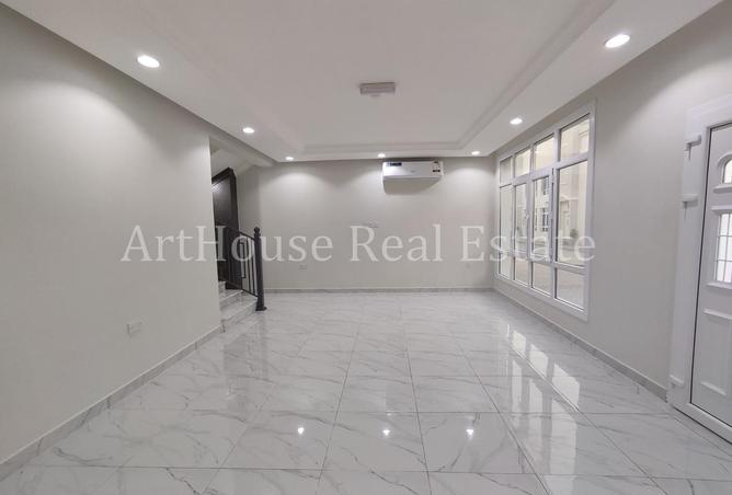 52862891 - Property Image 3