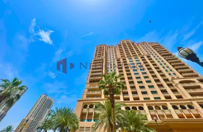 شقة - 4 غرف نوم - 6 حمامات للايجار في طريق بورتو الشرقي - بورتو أرابيا - جزيرة اللؤلؤة - الدوحة