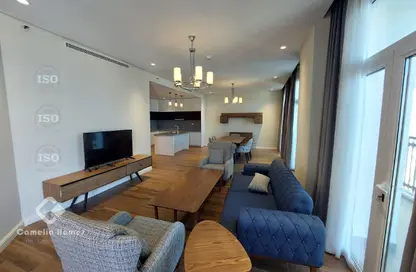 Apartment - 2 Bedrooms - 3 Bathrooms for rent in Floresta Gardens - Floresta Gardens - The Pearl Island - Doha