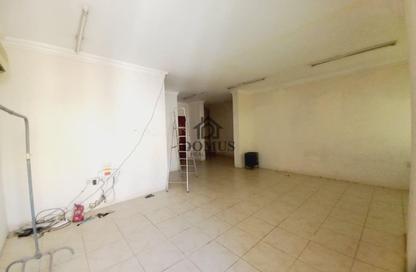 Apartment - 2 - 3 for rent in Thabit Bin Zaid Street - Al Mansoura - Doha Apartment - 2 - 3 for rent in Thabit Bin Zaid Street - Al Mansoura - Doha