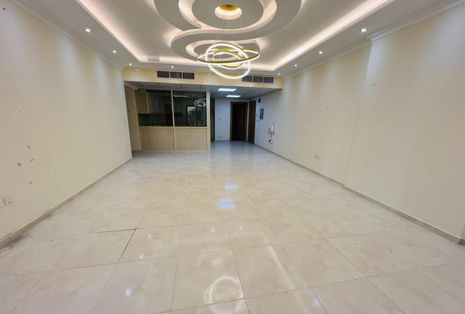 1005652 - Property Image 3