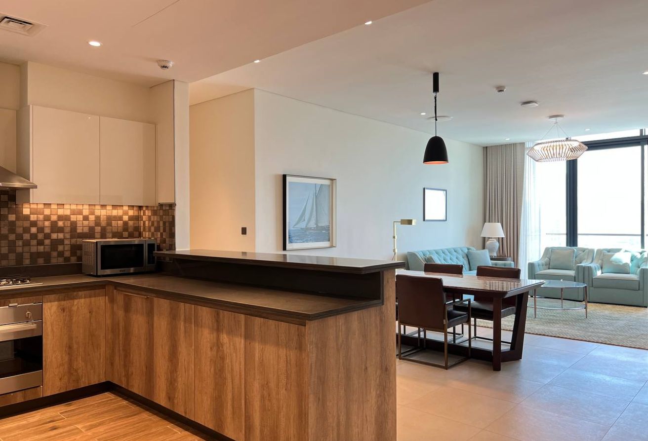Marina-View Luxury | 2BHK + Maid Room FF | Lusail