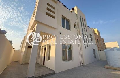 Villa - Studio - 6 Bathrooms for rent in Street 870 - Al Duhail South - Al Duhail - Doha