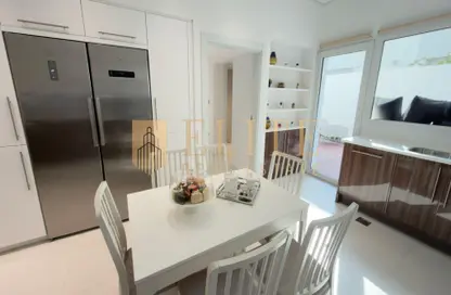 Compound - 5 Bedrooms - 5 Bathrooms for rent in Les Roses Compound - Doha