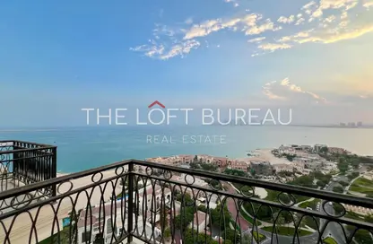 Apartment - 3 Bedrooms - 5 Bathrooms for rent in Floresta Gardens - Floresta Gardens - The Pearl Island - Doha