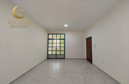مجمع سكني - 2 غرف نوم - 2 حمامات للايجار في أم غويلينا 4 - أم غويلينا - الدوحة