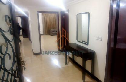 Apartment - 2 Bedrooms - 2 Bathrooms for rent in Al Zubair Bakkar Street - Al Sadd - Doha