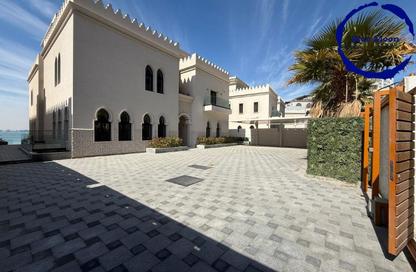 Villa - 5 Bedrooms - 7 Bathrooms for sale in Perlita Villas - Perlita Villas - The Pearl Island - Doha