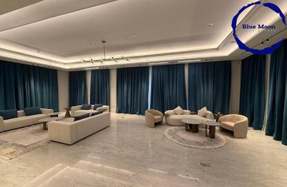 Villa - 5 Bedrooms - 7 Bathrooms for sale in Perlita Villas - Perlita Villas - The Pearl Island - Doha