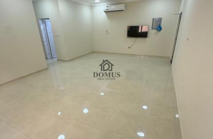 Apartment - 2 Bedrooms - 3 Bathrooms for rent in Al Nasr Street - Al Nasr - Doha Apartment - 2 Bedrooms - 3 Bathrooms for rent in Al Nasr Street - Al Nasr - Doha