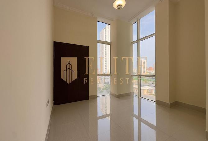 54054207 - صورة العقار 2