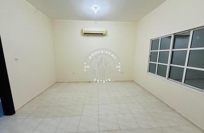 Villa - Studio - 1 Bathroom for rent in Al Nuaija Street - Al Nuaija - Doha