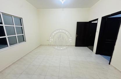Villa - Studio - 1 Bathroom for rent in Al Nuaija Street - Al Nuaija - Doha