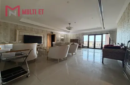 Apartment - 2 Bedrooms - 3 Bathrooms for rent in East Porto Drive - Porto Arabia - The Pearl Island - Doha