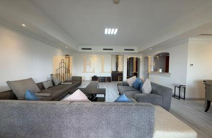 Apartment - 3 Bedrooms - 4 Bathrooms for sale in East Porto Drive - Porto Arabia - The Pearl Island - Doha