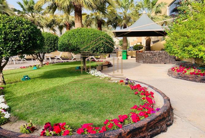 1013239 - Property Image 2