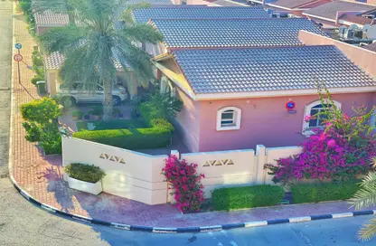 مجمع سكني - 3 غرف نوم - 4 حمامات للايجار في حدائق الريفيرا - الدحيل - الدوحة