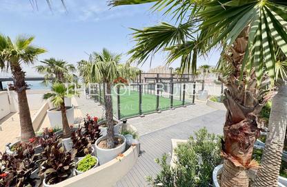 Apartment - Studio - 1 Bathroom for sale in La Plage South - La Plage - The Pearl Island - Doha Apartment - Studio - 1 Bathroom for sale in La Plage South - La Plage - The Pearl Island - Doha