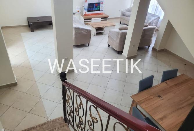 977612 - Property Image 3