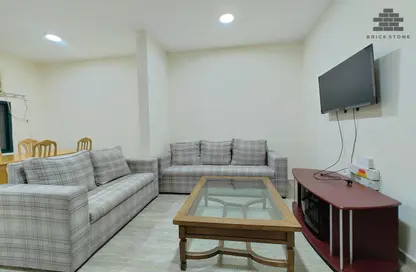 Apartment - 2 Bedrooms - 2 Bathrooms for rent in Hotel 115 - Old Salata - Salata - Doha