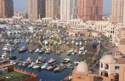 شقة - غرفة نوم - 2 حمامات للايجار في طريق بورتو الشرقي - بورتو أرابيا - جزيرة اللؤلؤة - الدوحة