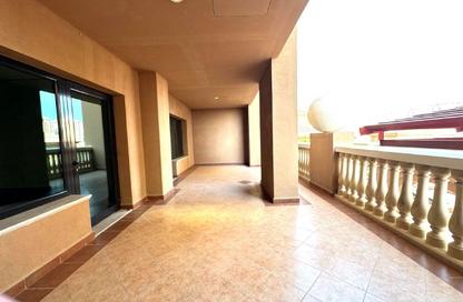 Apartment - 1 Bedroom - 2 Bathrooms for rent in East Porto Drive - Porto Arabia - The Pearl Island - Doha