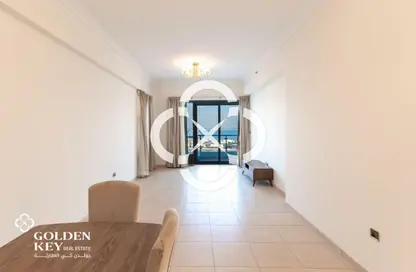 Apartment - 3 Bedrooms - 3 Bathrooms for rent in Marina Tower 02 - Marina District - Lusail Apartment - 3 Bedrooms - 3 Bathrooms for rent in Marina Tower 02 - Marina District - Lusail