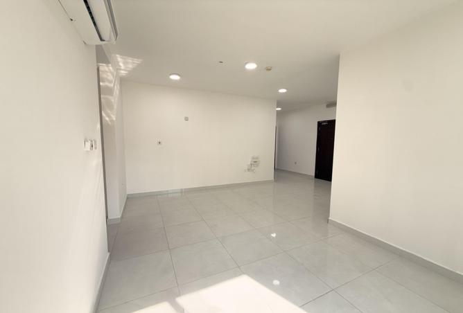 1006925 - Property Image 2