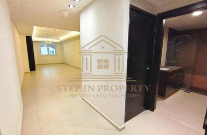Apartment - Studio - 1 Bathroom for rent in Viva Central - Viva Bahriyah - The Pearl Island - Doha