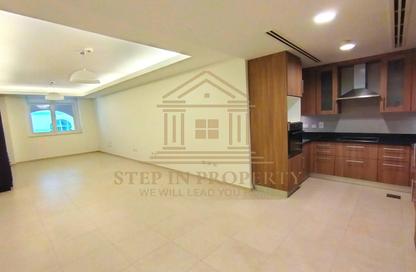 Apartment - Studio - 1 Bathroom for rent in Viva Central - Viva Bahriyah - The Pearl Island - Doha