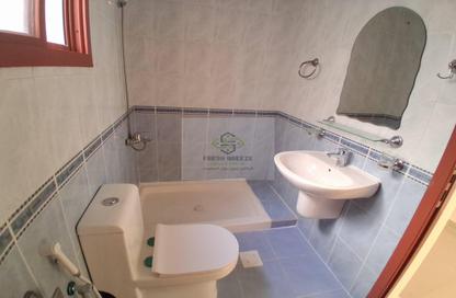 Apartment - 2 Bedrooms - 2 Bathrooms for rent in Muntazah 7 - Al Muntazah - Doha