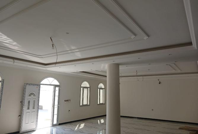 1003989 - Property Image 3