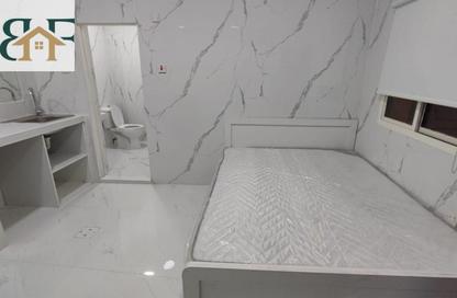 Apartment - Studio - 1 for rent in Umm Ghwailina Comm - Umm Ghuwalina - Umm Ghuwailina - Doha