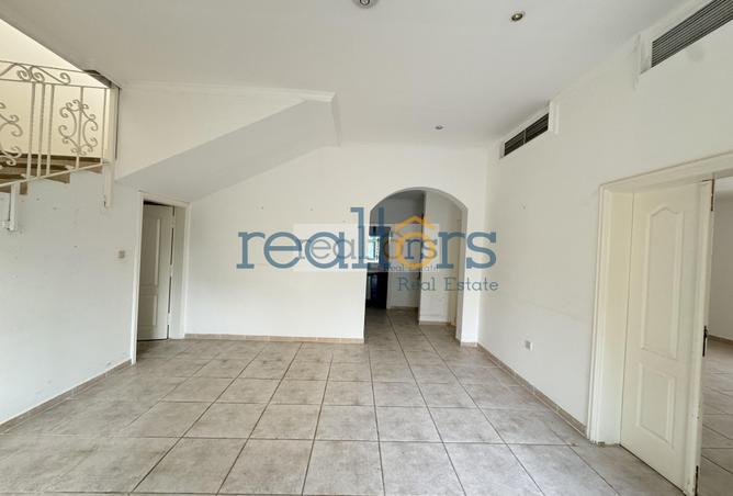 53144687 - Property Image 2