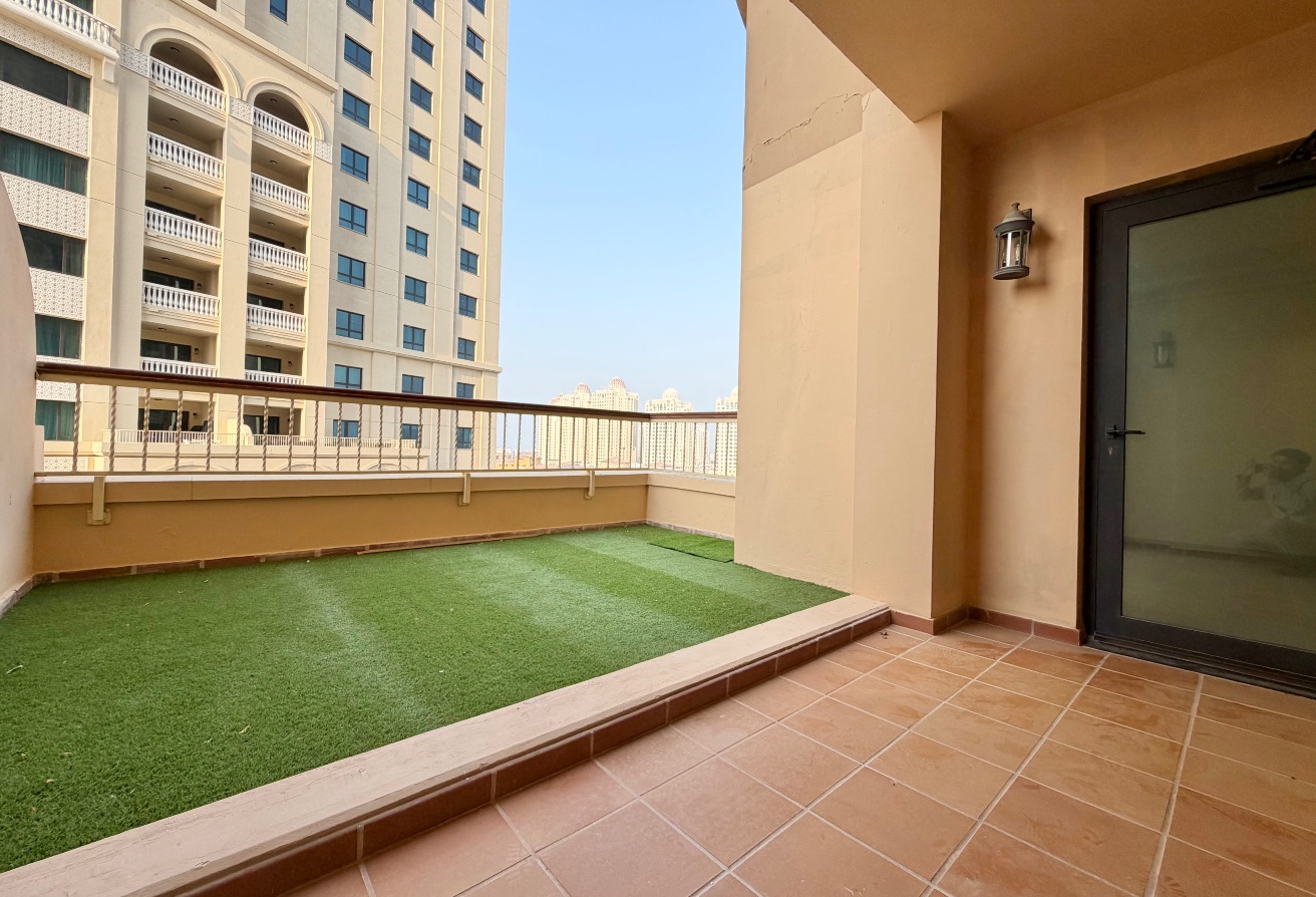 Spacious Semi-Furnished 1BHK | 110 SQM thumbnail 4