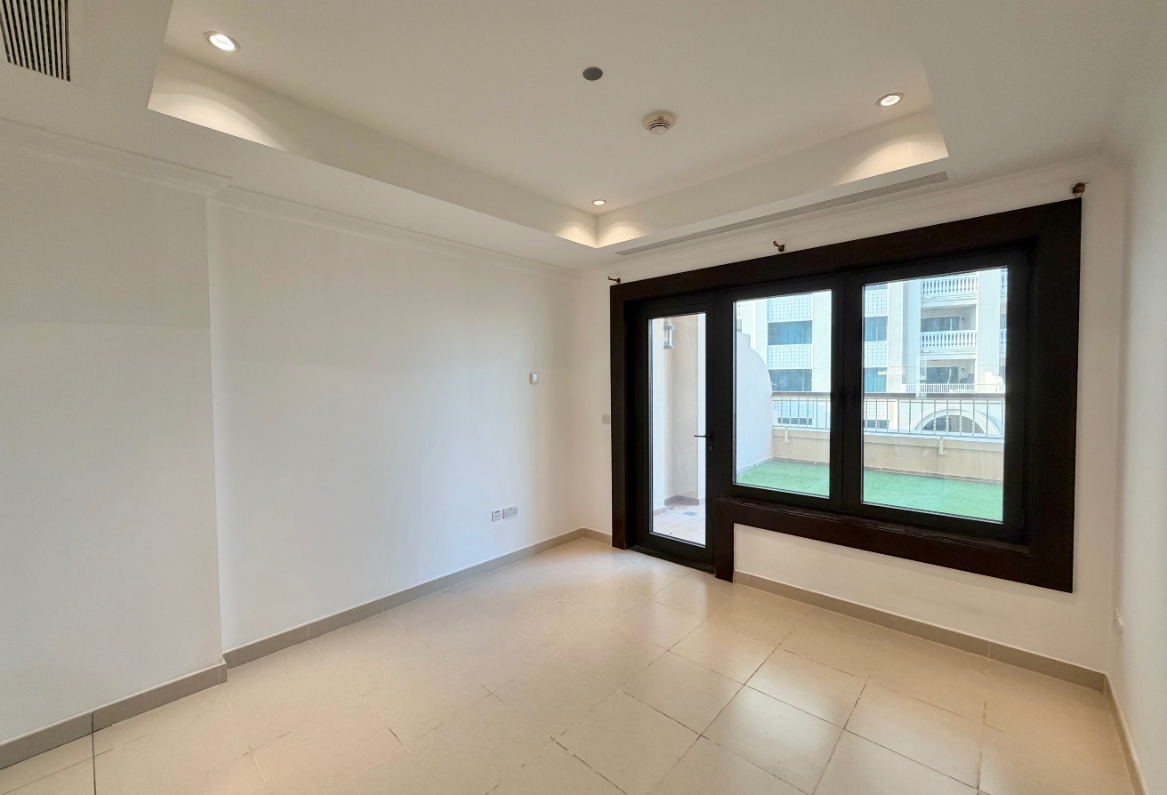 Spacious Semi-Furnished 1BHK | 110 SQM thumbnail 3