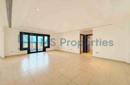 Apartment - 2 Bedrooms - 3 Bathrooms for sale in East Porto Drive - Porto Arabia - The Pearl Island - Doha Apartment - 2 Bedrooms - 3 Bathrooms for sale in East Porto Drive - Porto Arabia - The Pearl Island - Doha