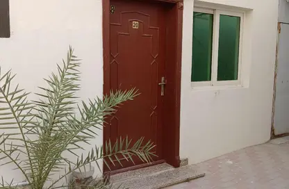 Apartment - Studio - 1 Bathroom for rent in Bu Hamour Street - Abu Hamour - Doha