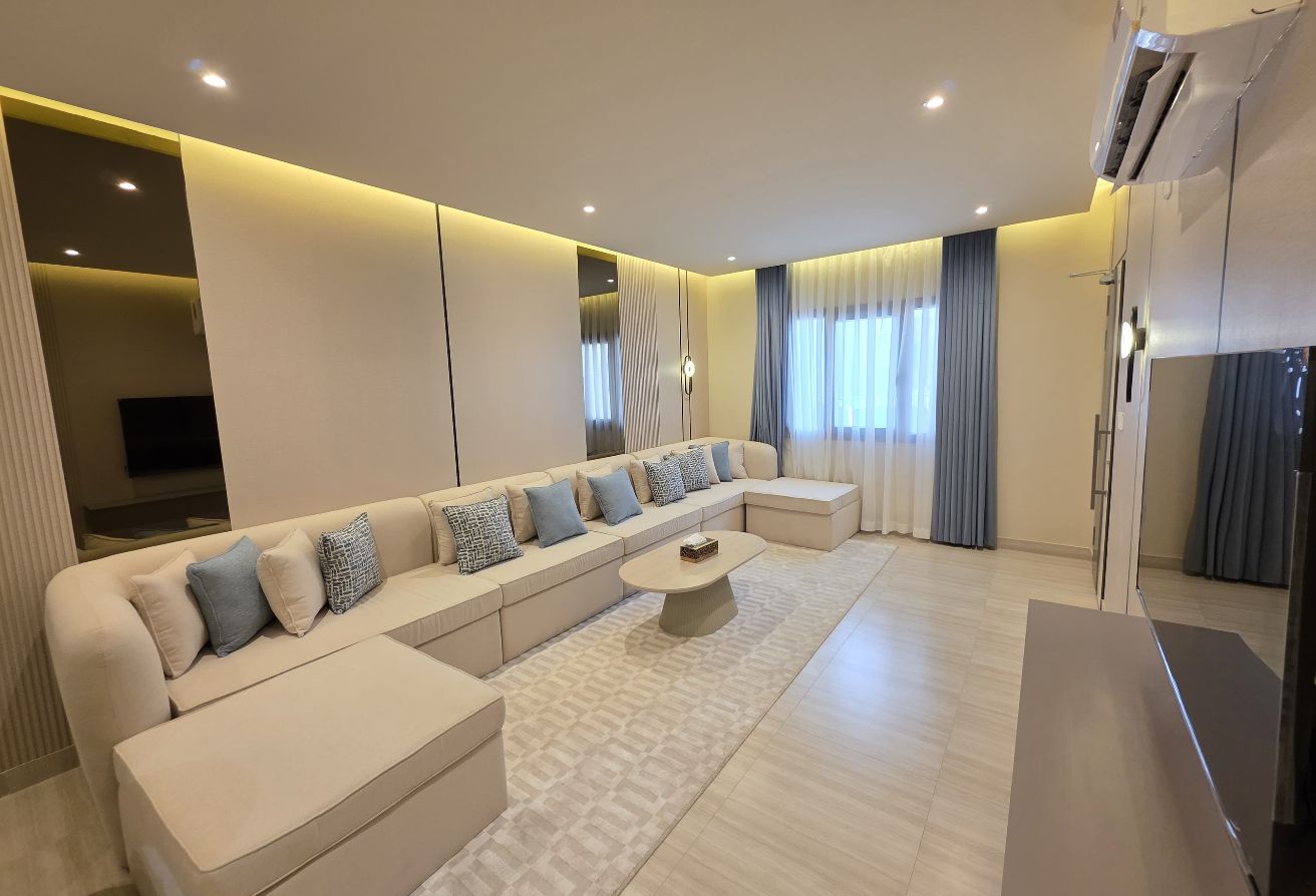Limited 5 bedroom compound villa in 2.57M| only 2 thumbnail 9