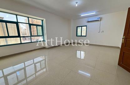 Apartment - 3 - 3 for rent in Salaja Street - Doha Al Jadeed - Doha