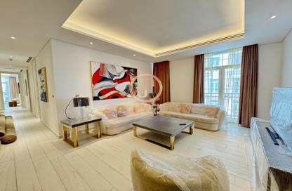 Apartment - 2 Bedrooms - 3 Bathrooms for rent in Floresta Gardens - Floresta Gardens - The Pearl Island - Doha