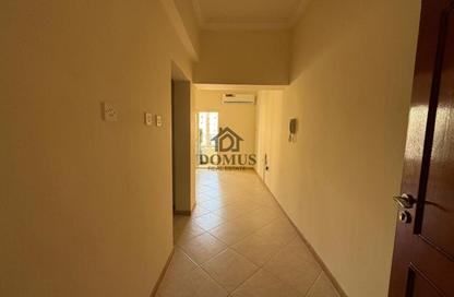 Apartment - 3 Bedrooms - 2 Bathrooms for rent in Hiteen Street - Al Muntazah - Doha