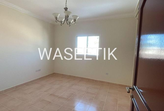56671191 - Property Image 2