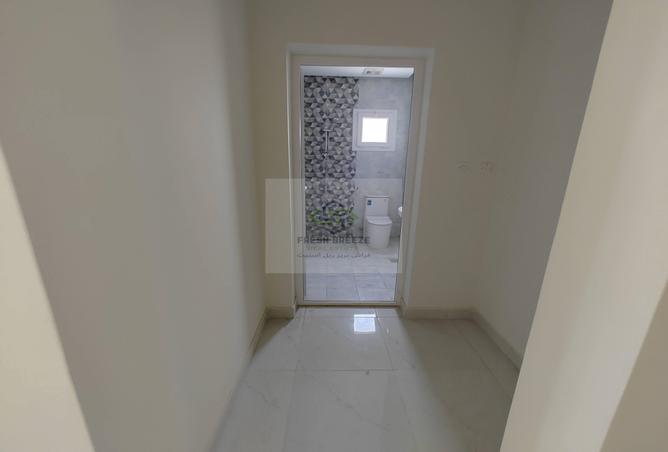 54005916 - صورة العقار 3